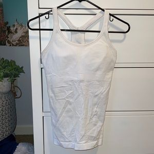 lululemon athletica white EUC ebb to street tank size 4